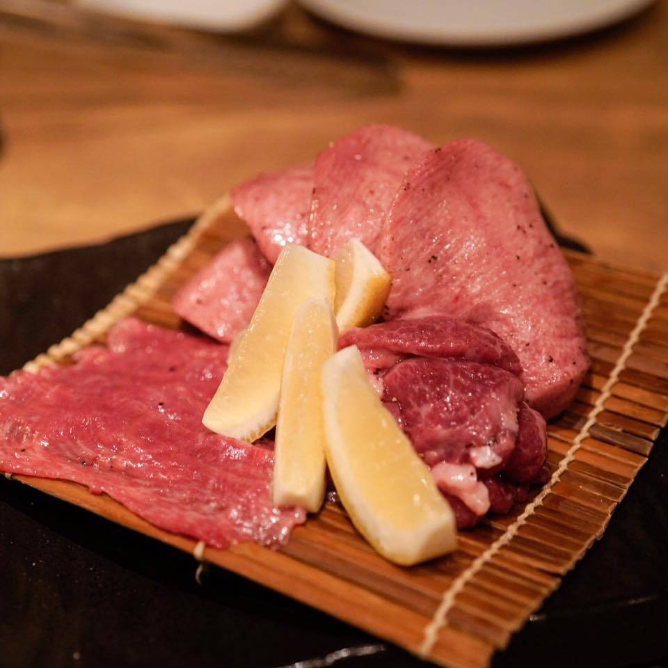 炭火焼肉 なかはら