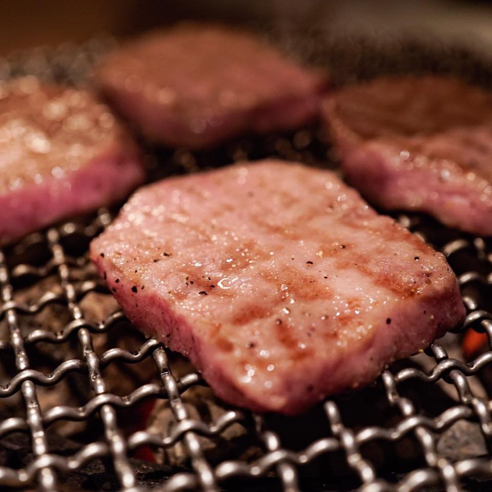 炭火焼肉 なかはら