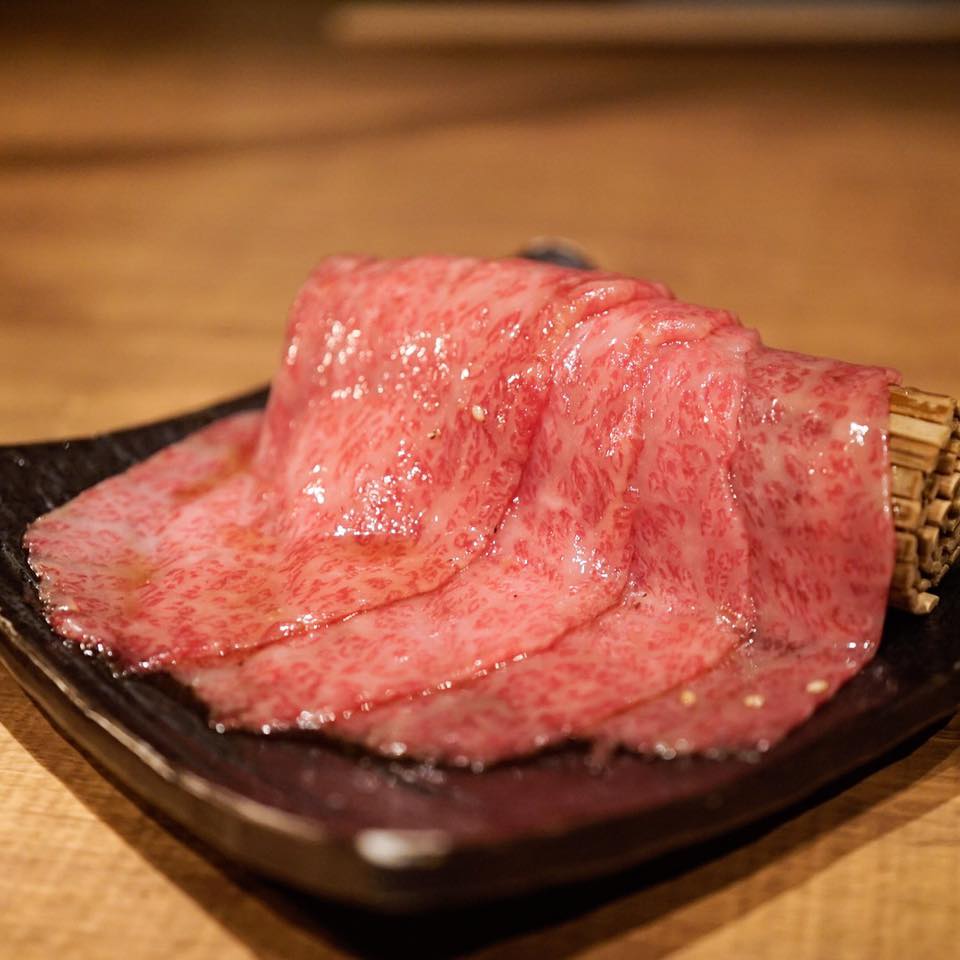 炭火焼肉 なかはら