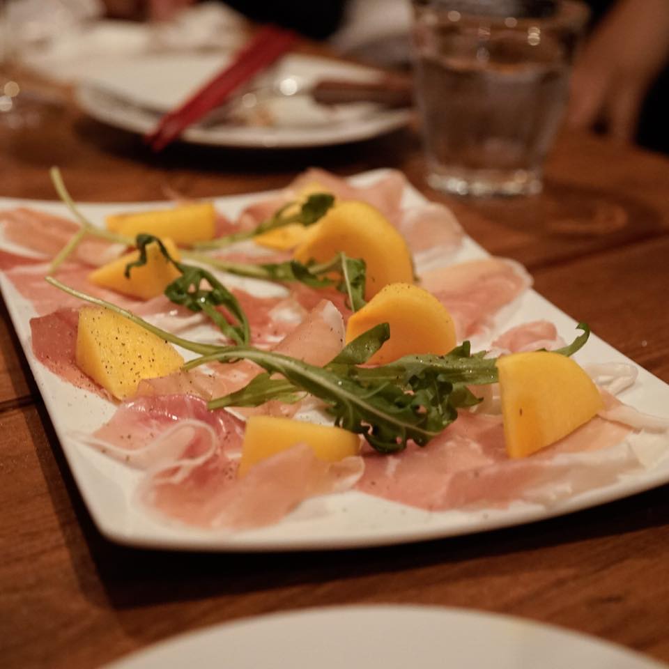 ブラーチェ・エ・ヴィーノ・ジジーノ