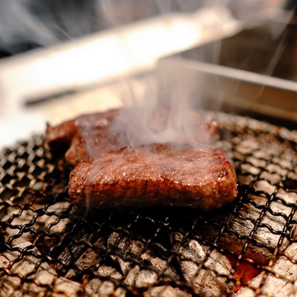 炭火焼肉 なかはら