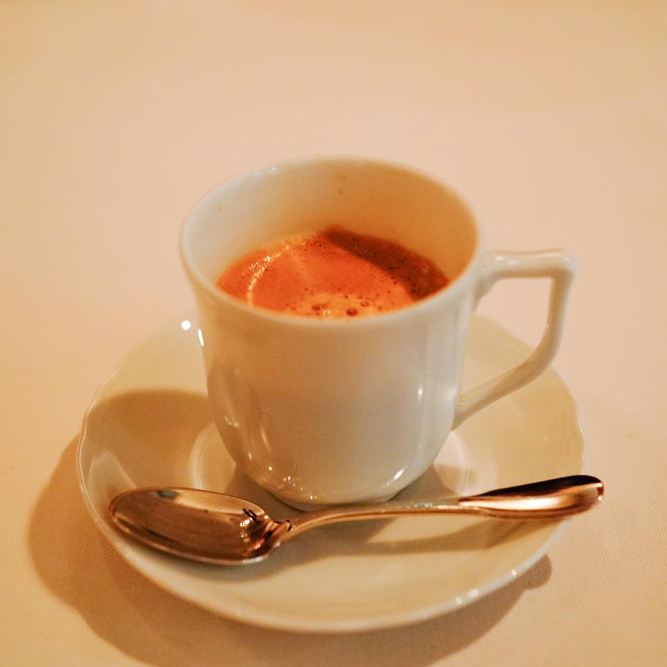 レストラン・アルバス