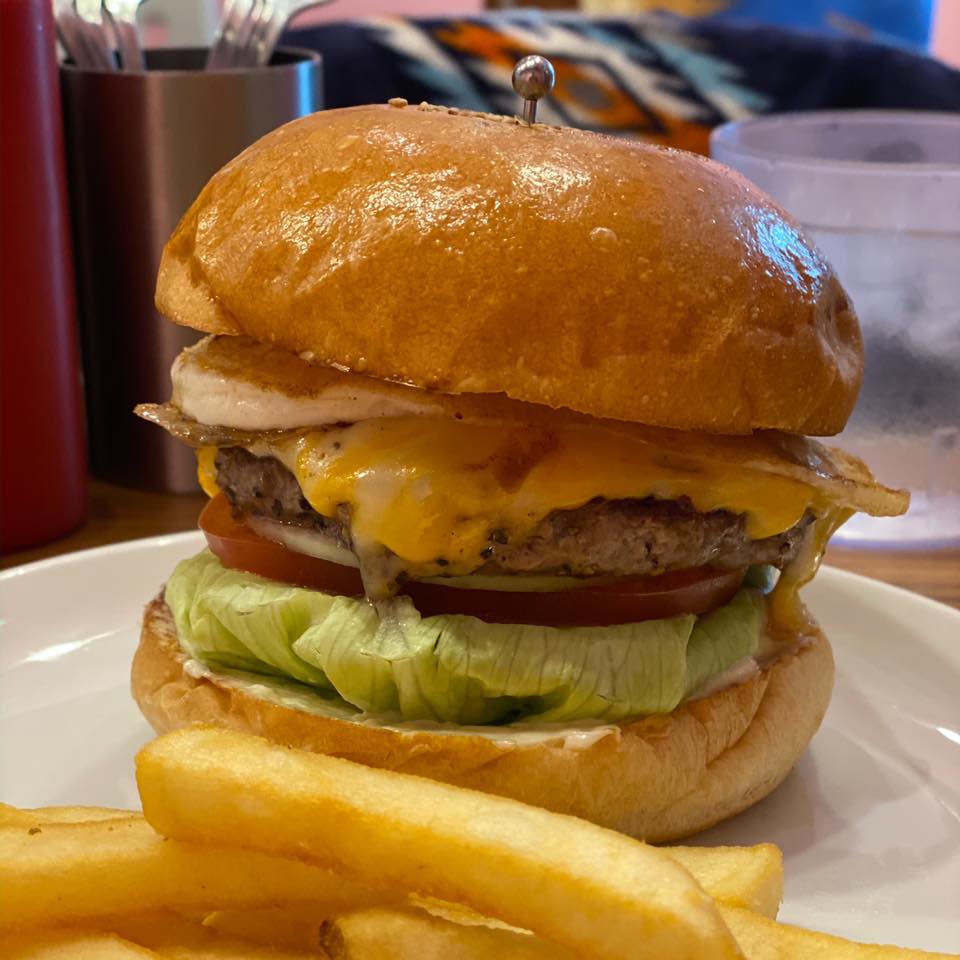 BURGER&MILKSHAKE CRANE