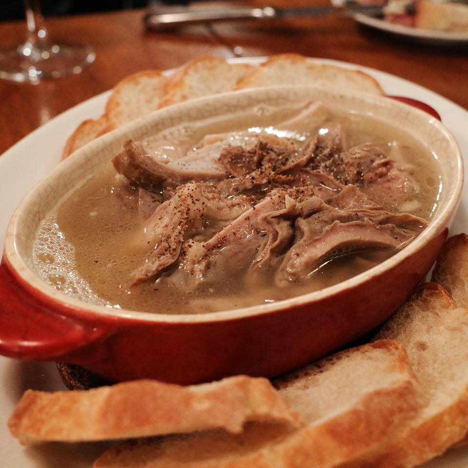 オステリア・ウネット