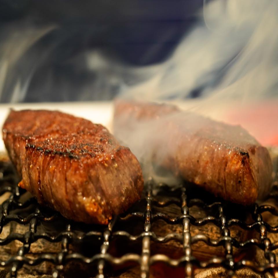 炭火焼肉 なかはら