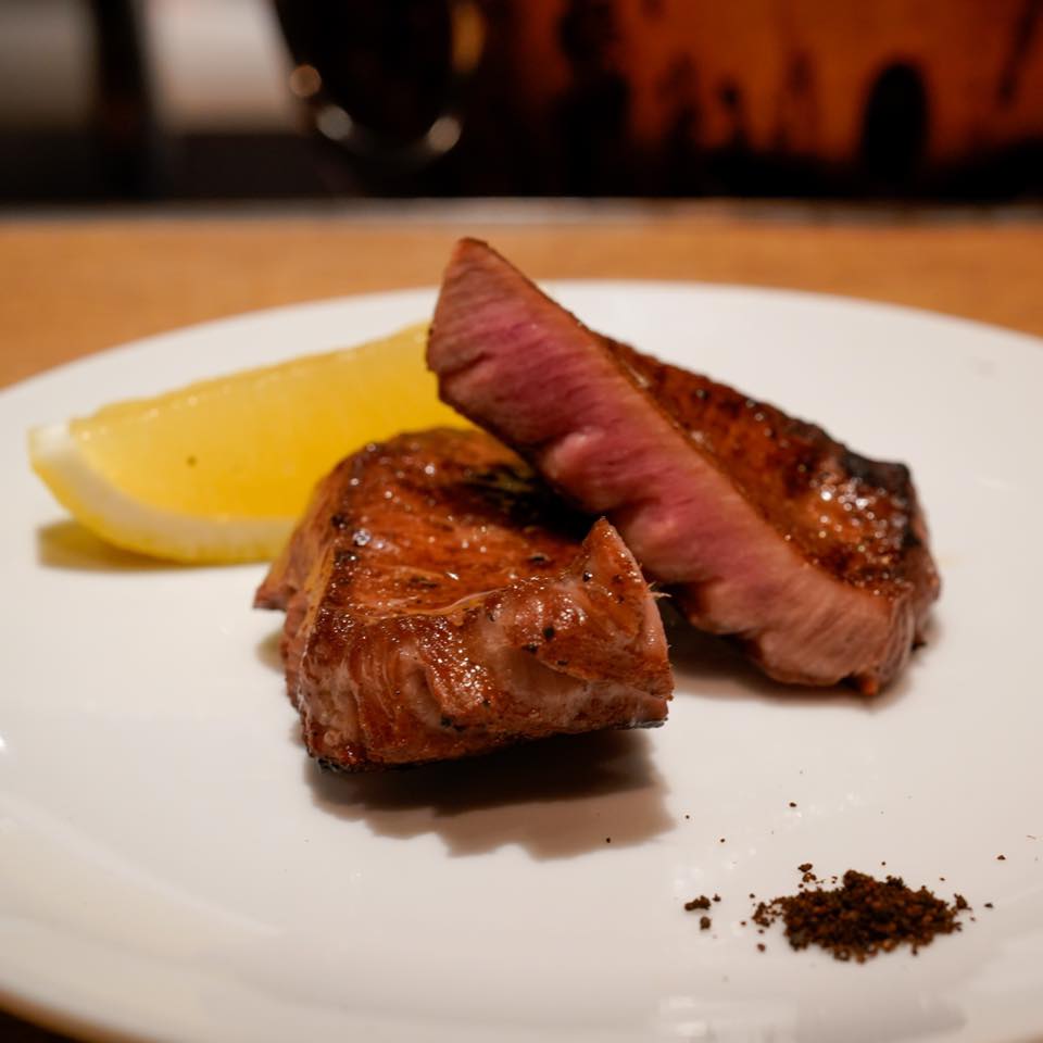 炭火焼肉 なかはら