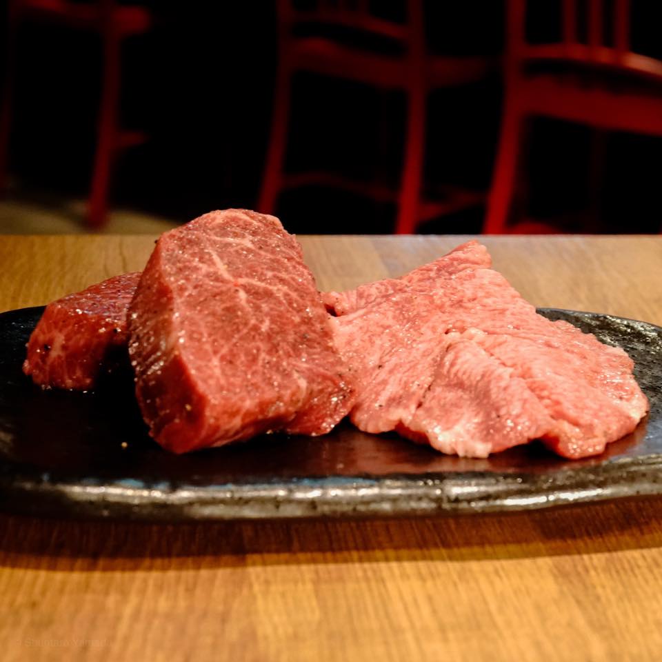 炭火焼肉 なかはら