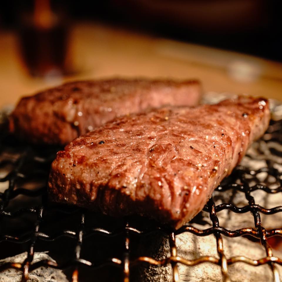 炭火焼肉 なかはら