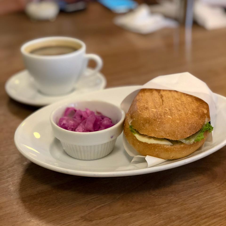 パンとエスプレッソと