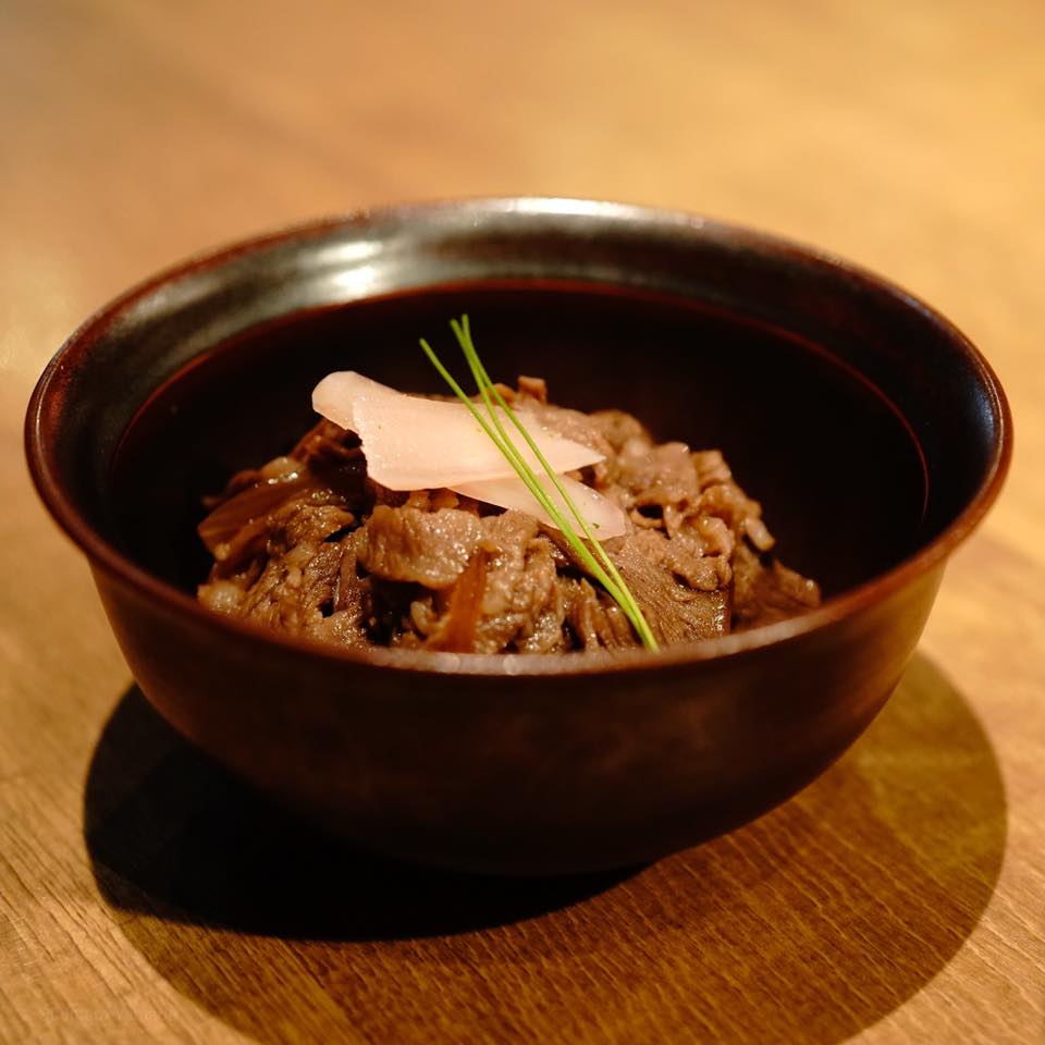 炭火焼肉 なかはら