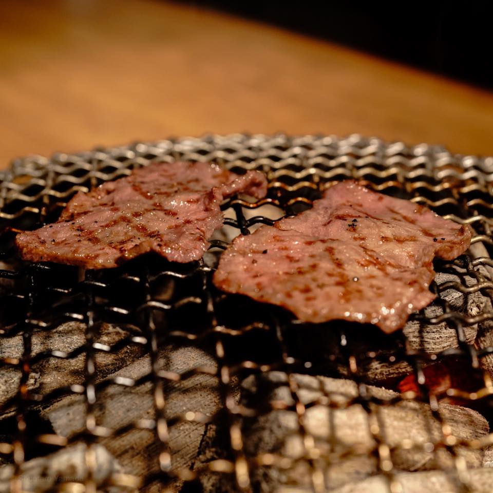 炭火焼肉 なかはら