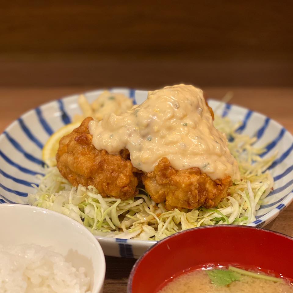 とんかつ小田保 場内店