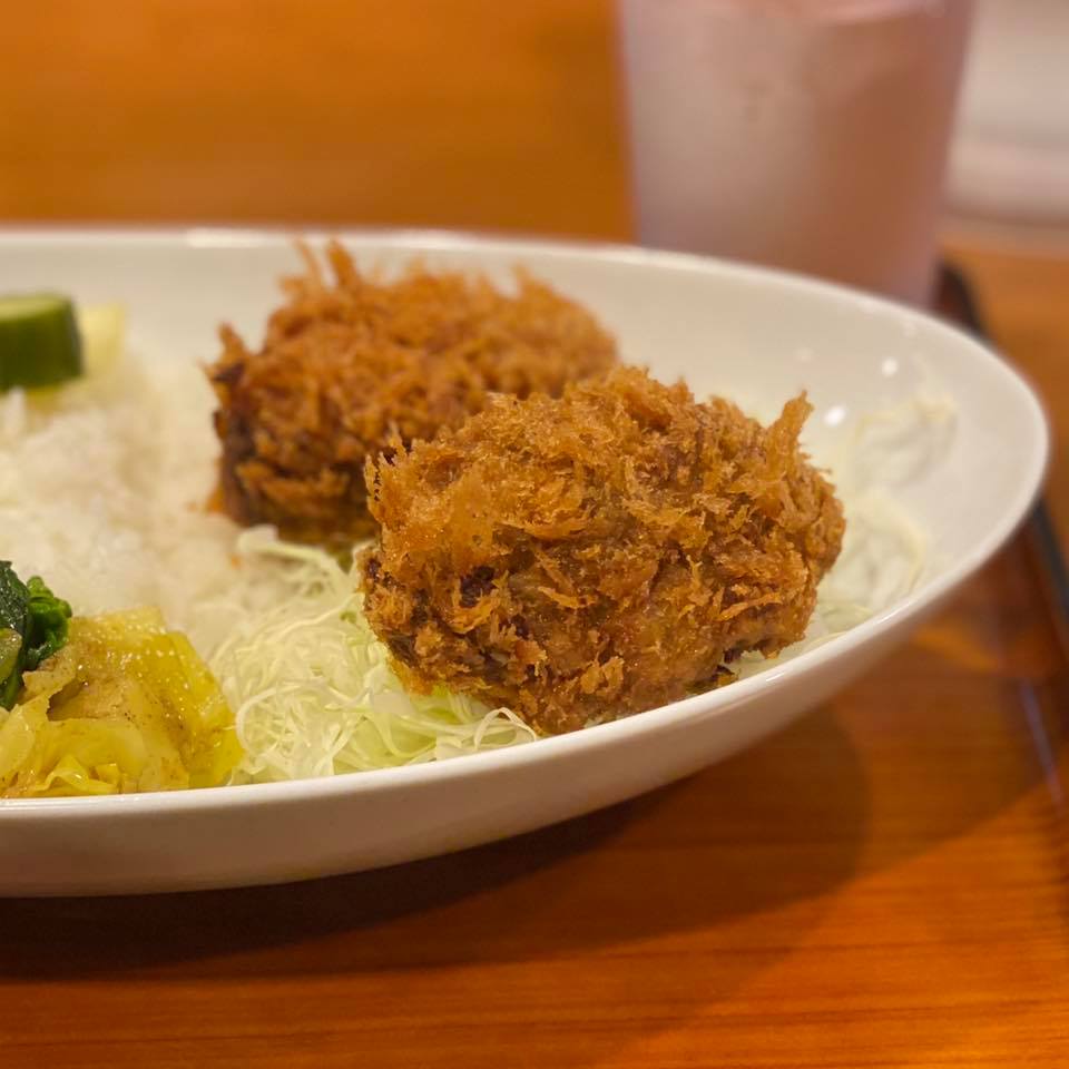 カツとカレーの店 ジーエス