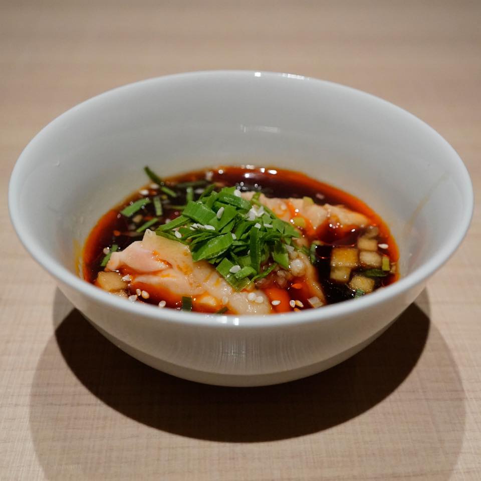 銀座 やまの辺 厨房 CHUFANG