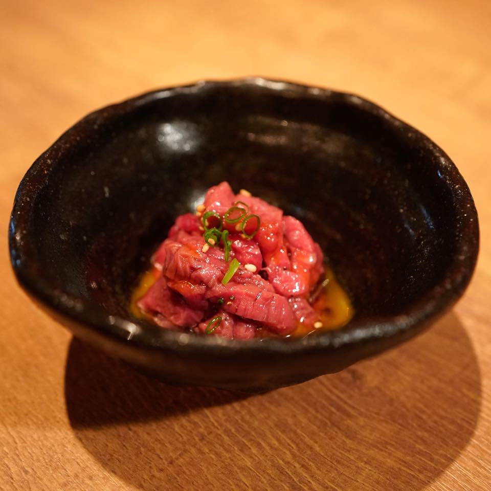 炭火焼肉 なかはら