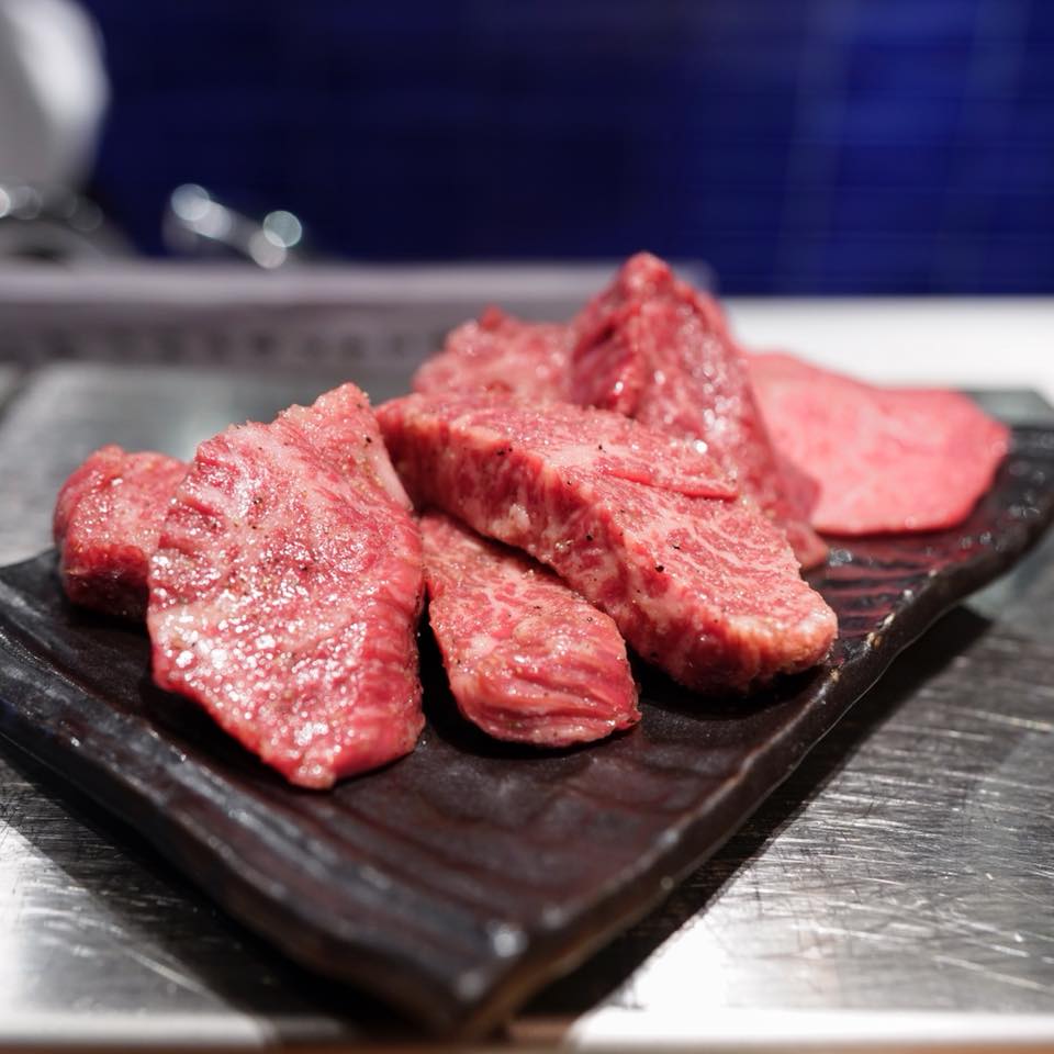 炭火焼肉 なかはら