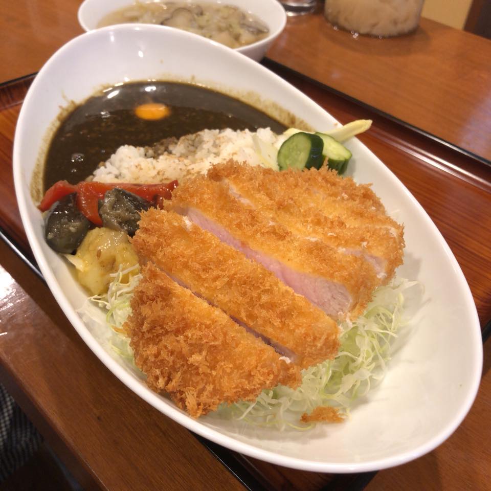 カツとカレーの店 ジーエス