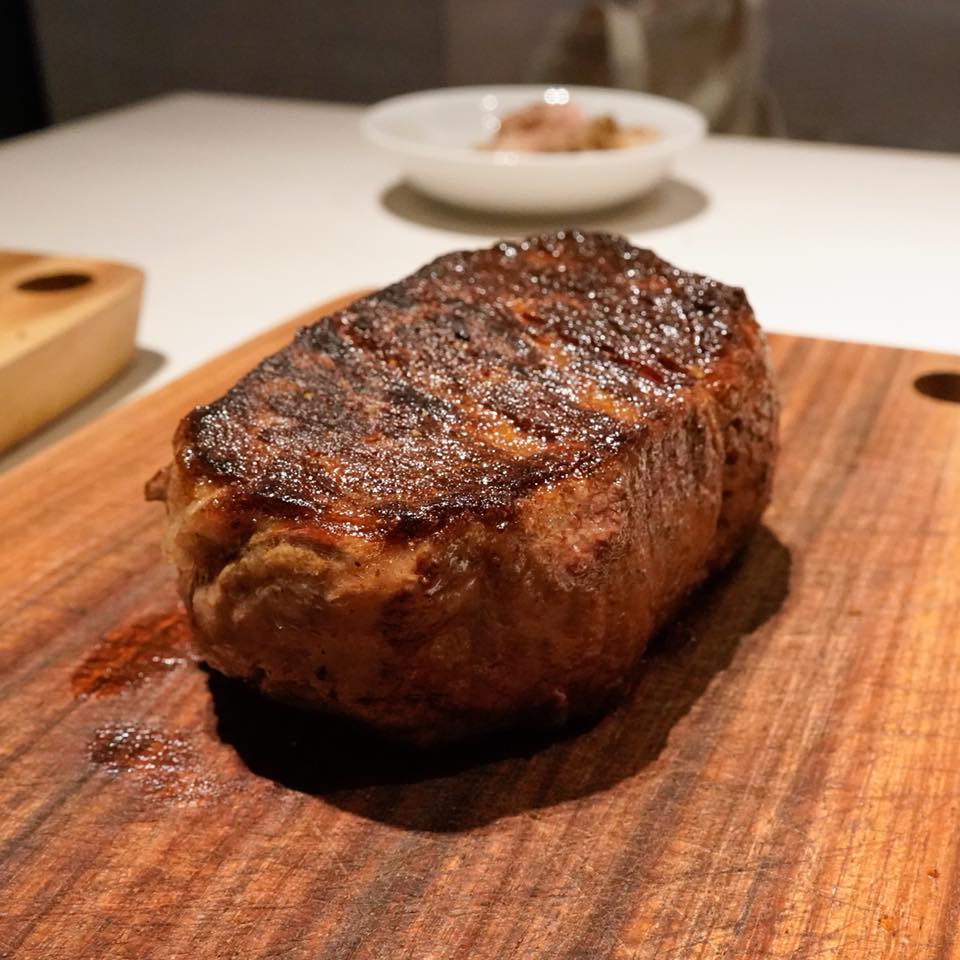 東京食肉市場直送 肉焼屋 D-29 表参道店