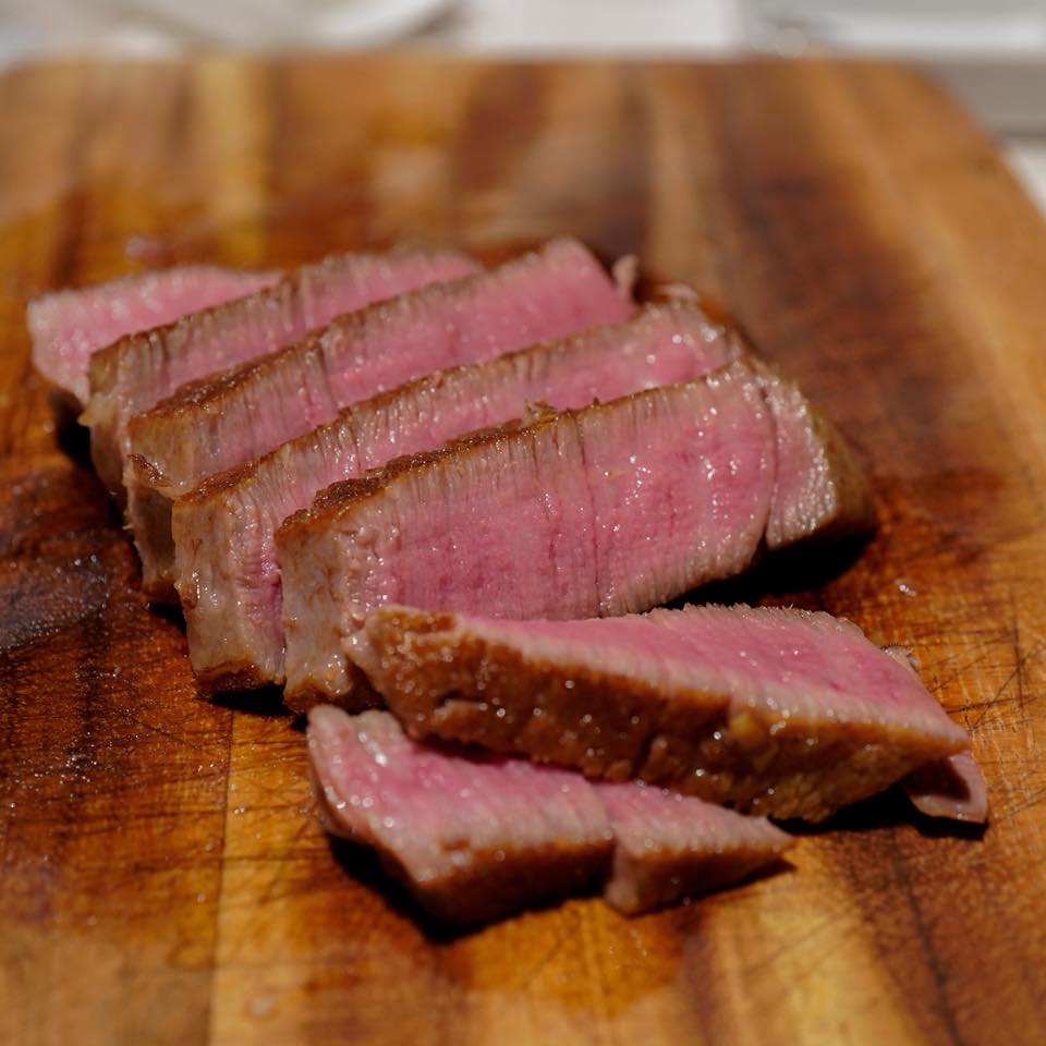 東京食肉市場直送 肉焼屋 D-29 表参道店