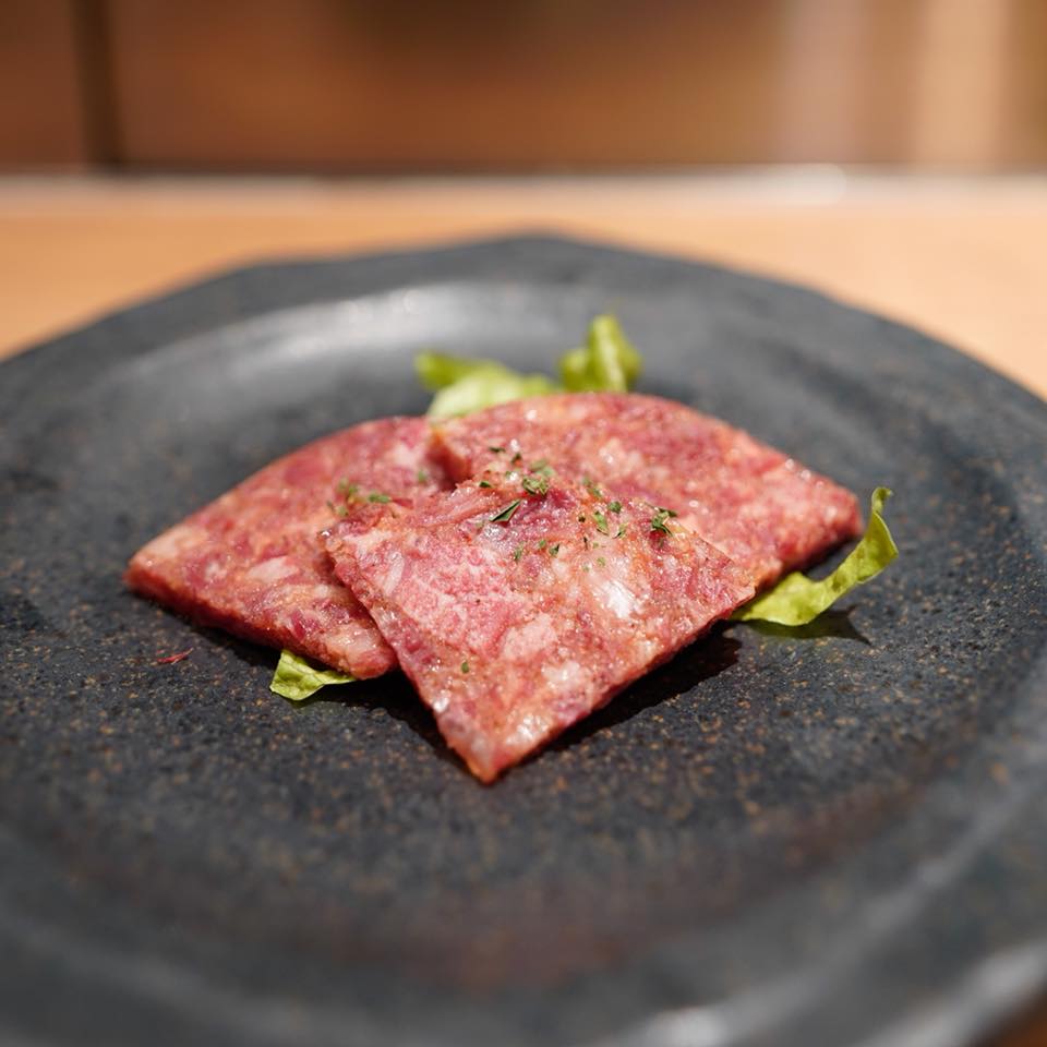 炭火焼肉 なかはら