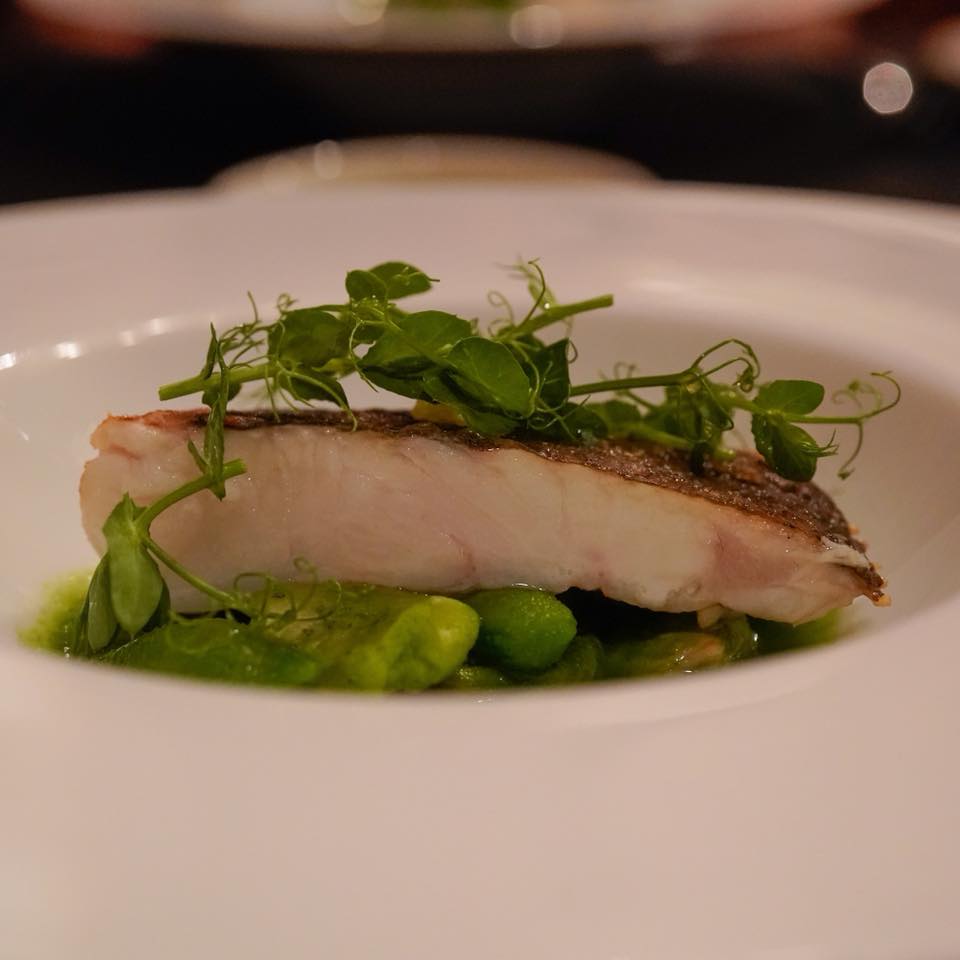 レストラン アロム