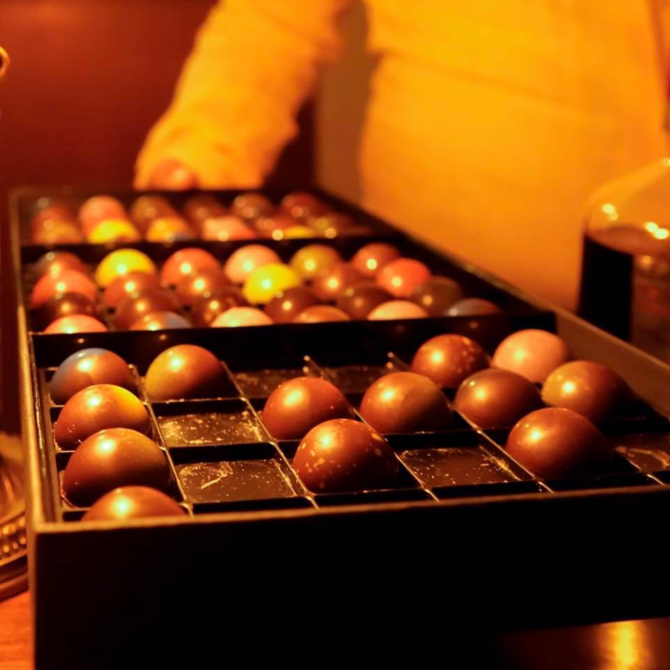 バー　アンティーク