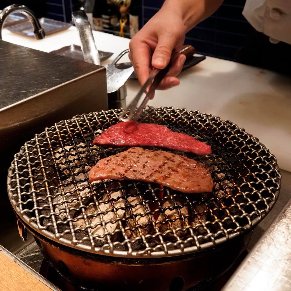 炭火焼肉 なかはら