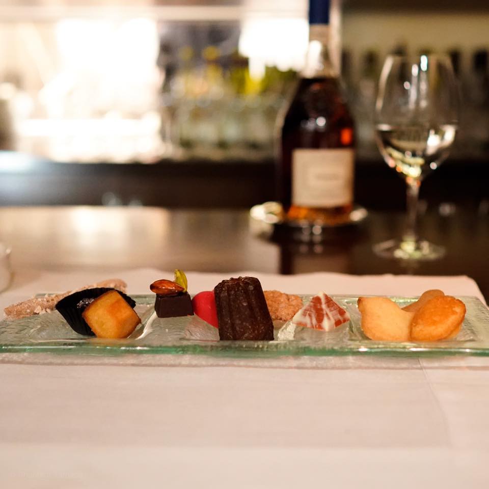 レストラン・アルバス