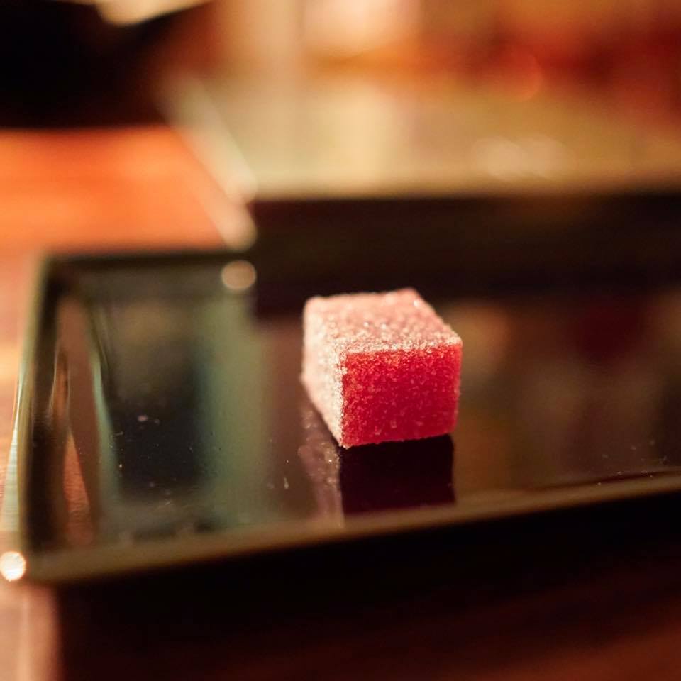 バー　アンティーク