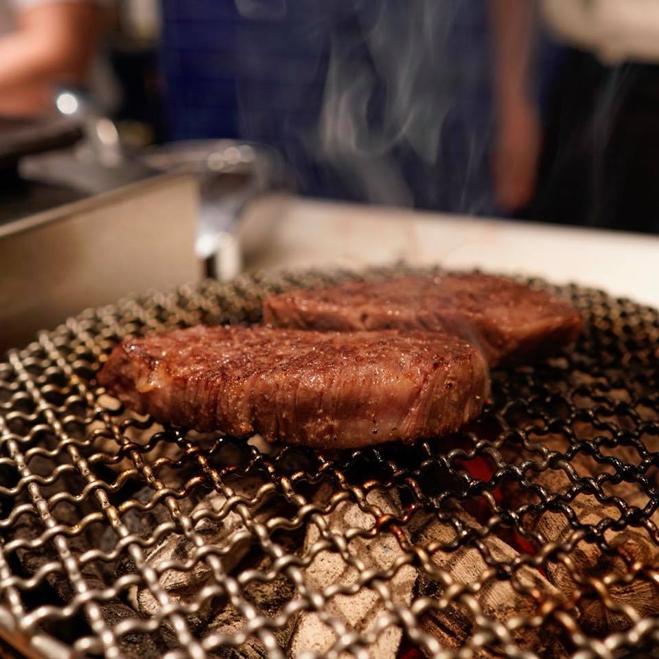 炭火焼肉 なかはら