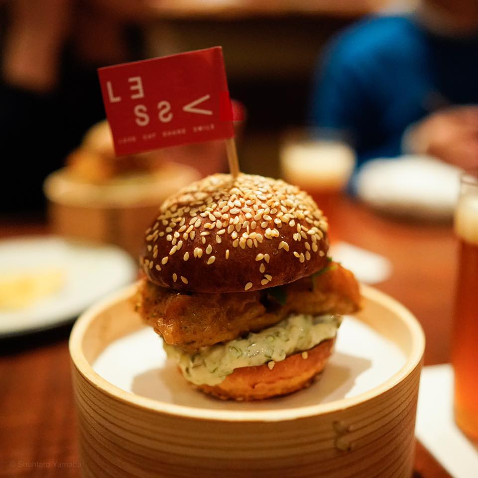 【L.E.S.S. × 傳】コラボレーションディナー