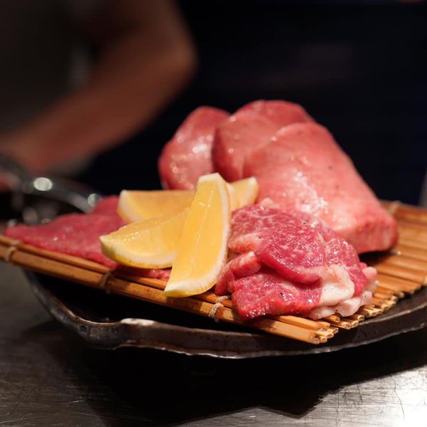 炭火焼肉 なかはら