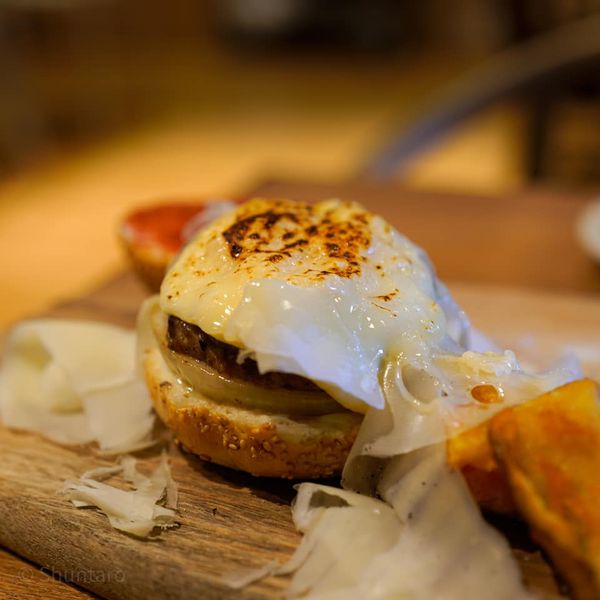 自由が丘バーガー 青山店