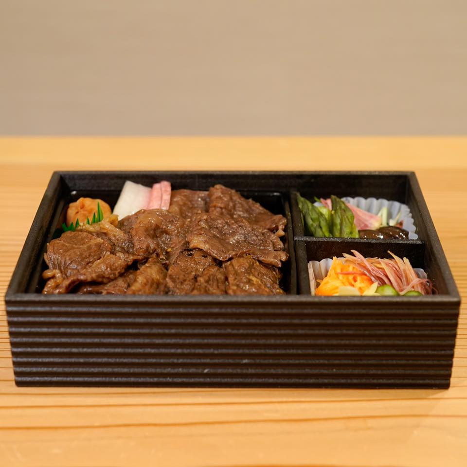 東京食肉市場直送 肉焼屋 D-29 表参道店