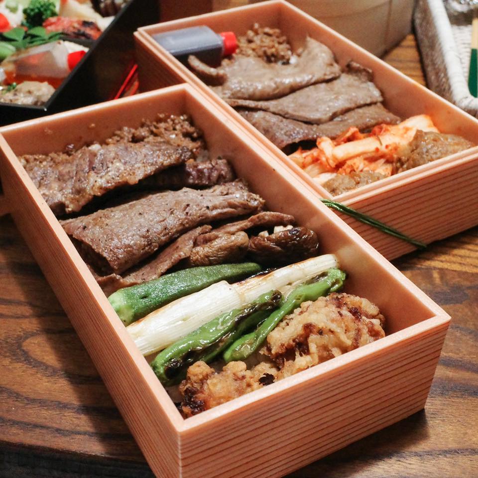 炭火焼肉 なかはら