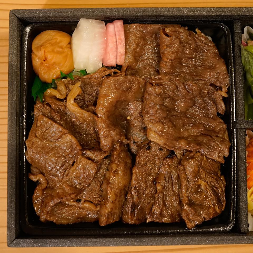 東京食肉市場直送 肉焼屋 D-29 表参道店