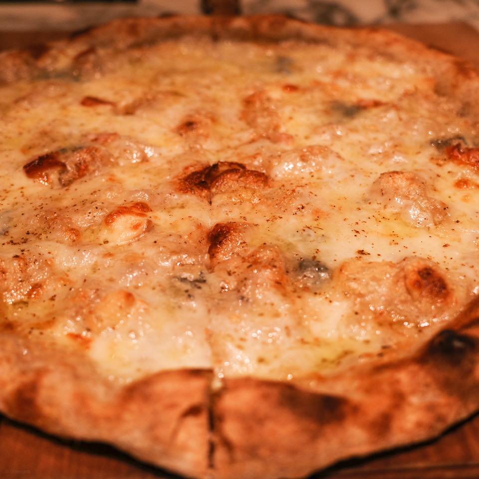 ザ ピッツァバー ON 38TH