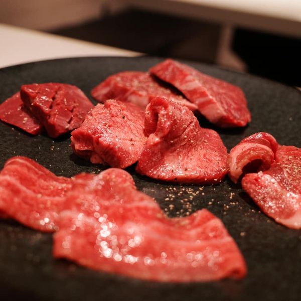 東京食肉市場直送 肉焼屋 D-29 表参道店