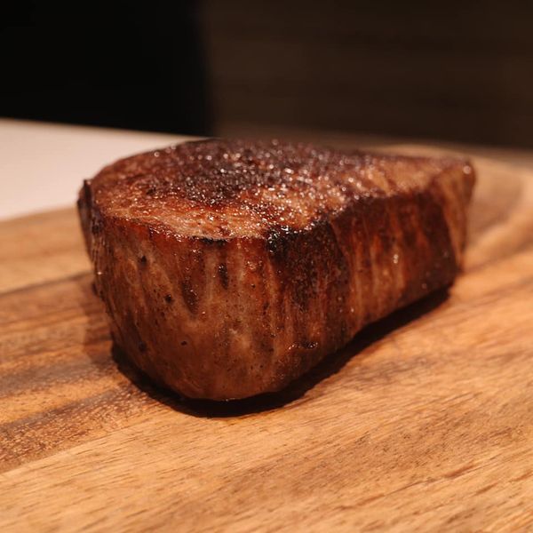 東京食肉市場直送 肉焼屋 D-29 表参道店