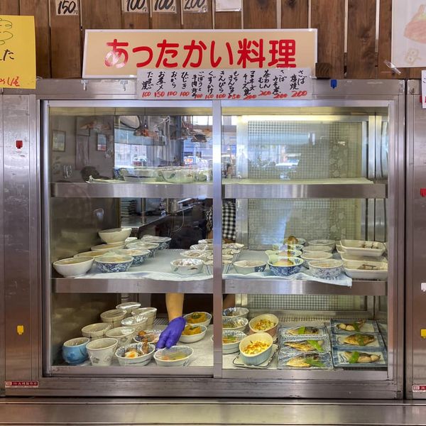 武雄市温泉物産館
