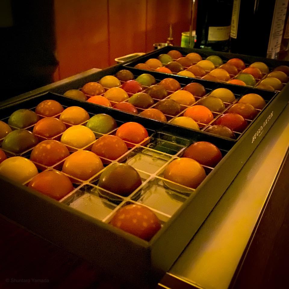 バー　アンティーク