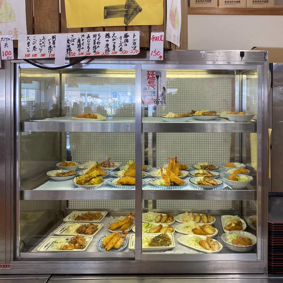 武雄市温泉物産館