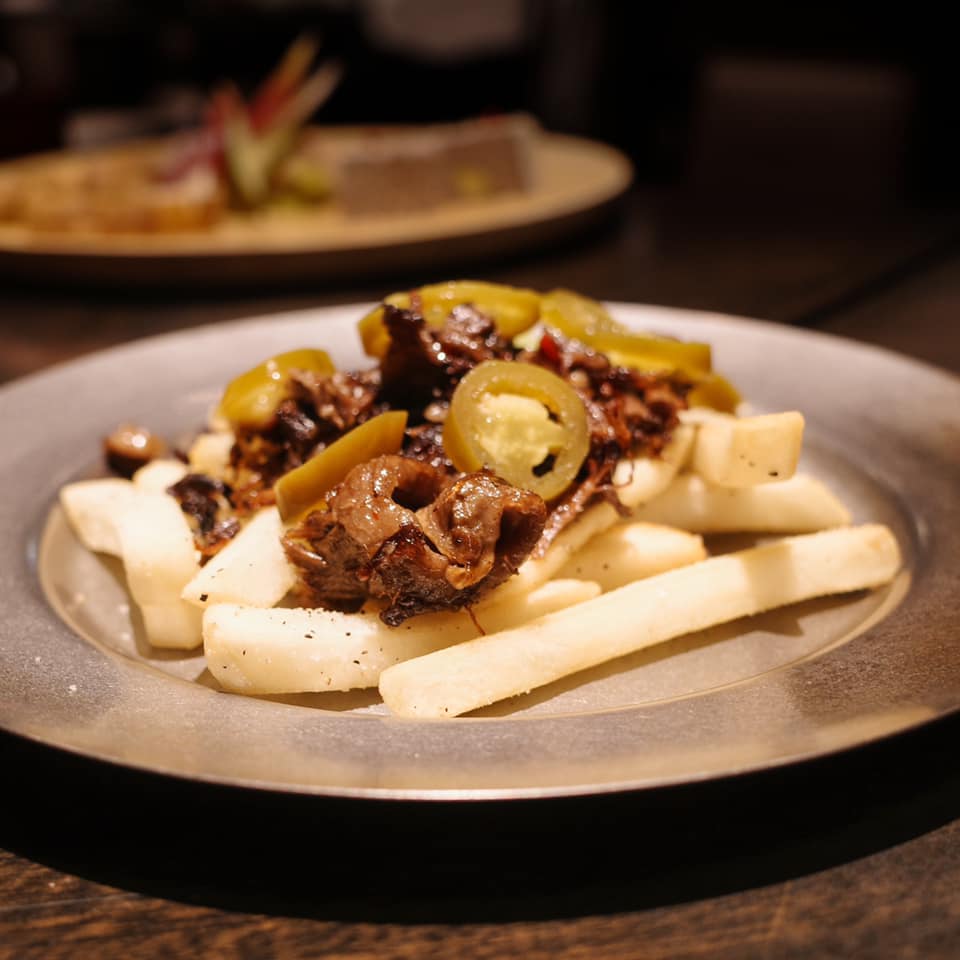 ファー イースト トーキョー ブルワリー&グリル