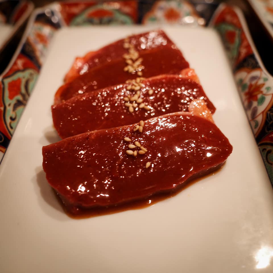 極上松阪牛 牛追道中