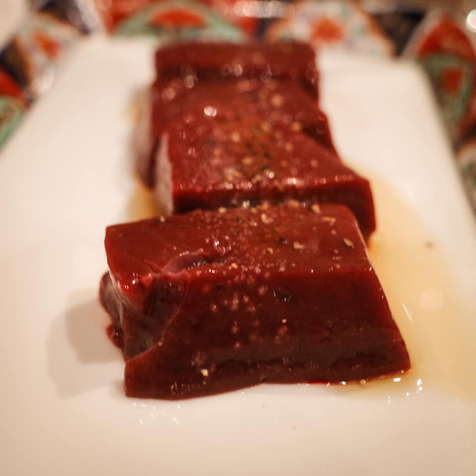 極上松阪牛 牛追道中