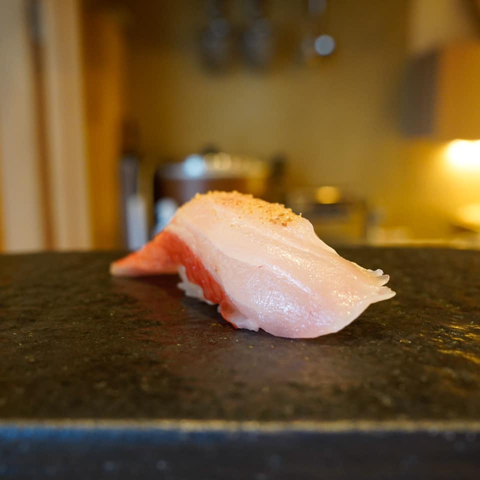 変タイ鮨 すがひさ